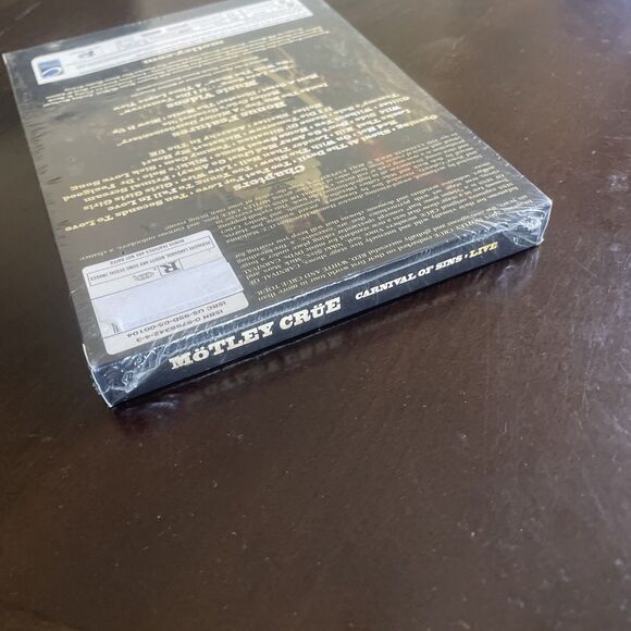 MOTLEY CRUE CARNIVAL OF SINS LIVE 2-DISC DVD SET + FOLDOUT POSTER 2005 - Picture 3 of 6